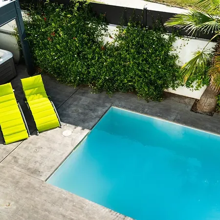 De Luxe Sud De La France - - Piscine - Jacuzzi فيلة لات