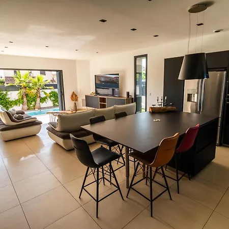 De Luxe Sud De La France - - Piscine - Jacuzzi Villa *