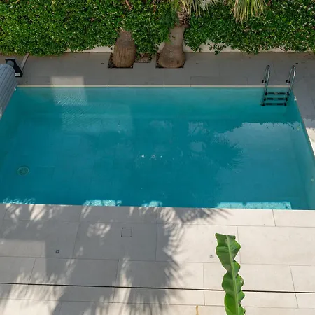 De Luxe Sud De La France - - Piscine - Jacuzzi * Lattes