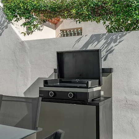 De Luxe Sud De La France - - Piscine - Jacuzzi Villa *