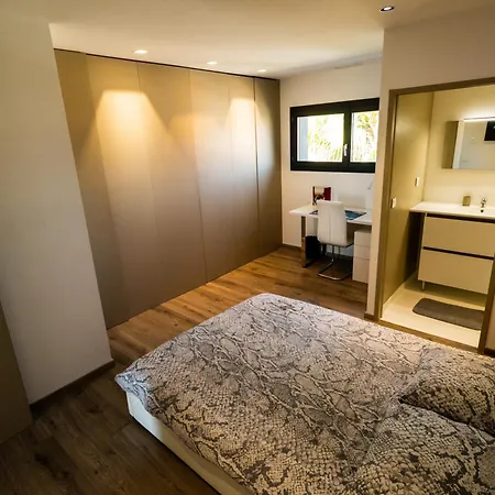 De Luxe Sud De La France - - Piscine - Jacuzzi Vila *