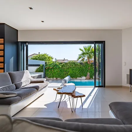 De Luxe Sud De La France - - Piscine - Jacuzzi Vila