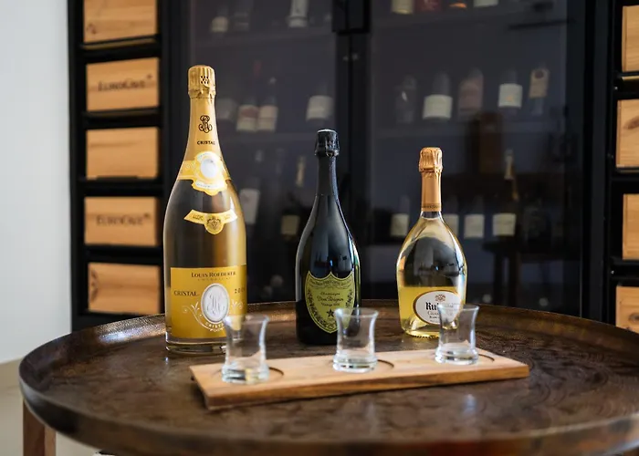 De Luxe Sud De La France - - Piscine - Jacuzzi Βίλα